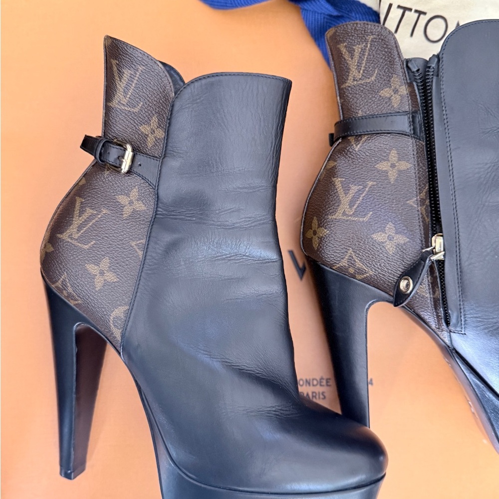 Louis Vuitton Monogram Black and Brown Heeled Boots size 6 - Picture 9 of 16